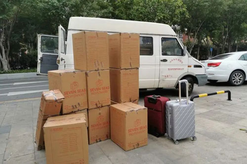 科尔沁右翼中行李托运公司